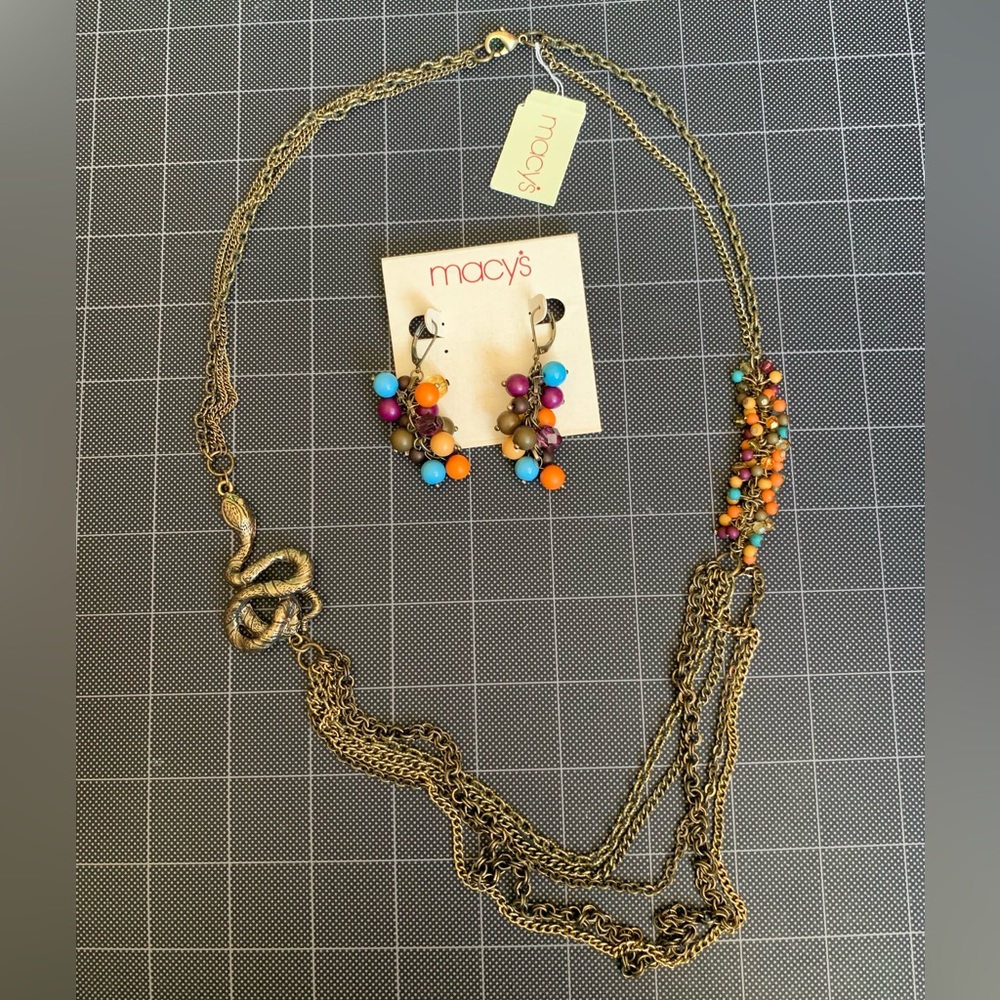 Macys Necklace Snake and Beads Dangle Earrings with beads NEW!